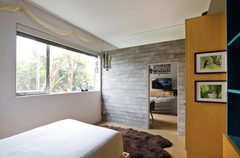 This room now has a queen size mattress.