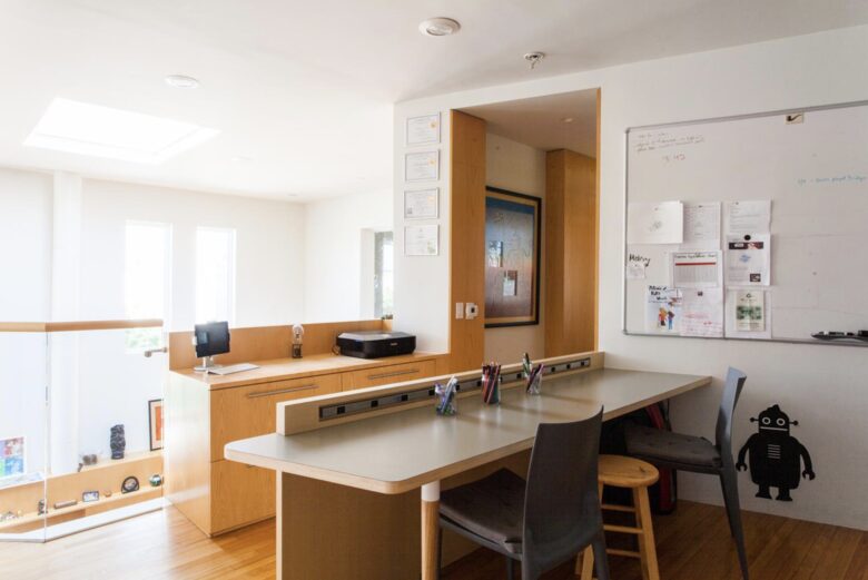 Architectural Oasis in Venice - Venice, California