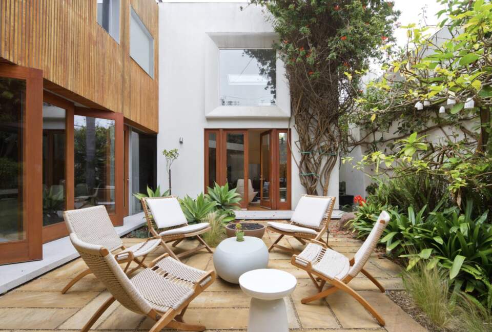 Architectural Oasis in Venice - Venice, California