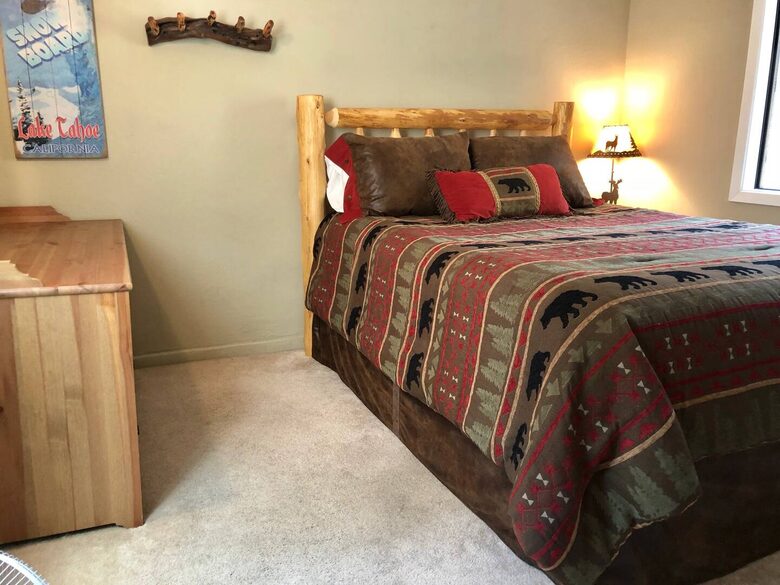 Lake Tahoe Retreat - Carnelian Bay, California