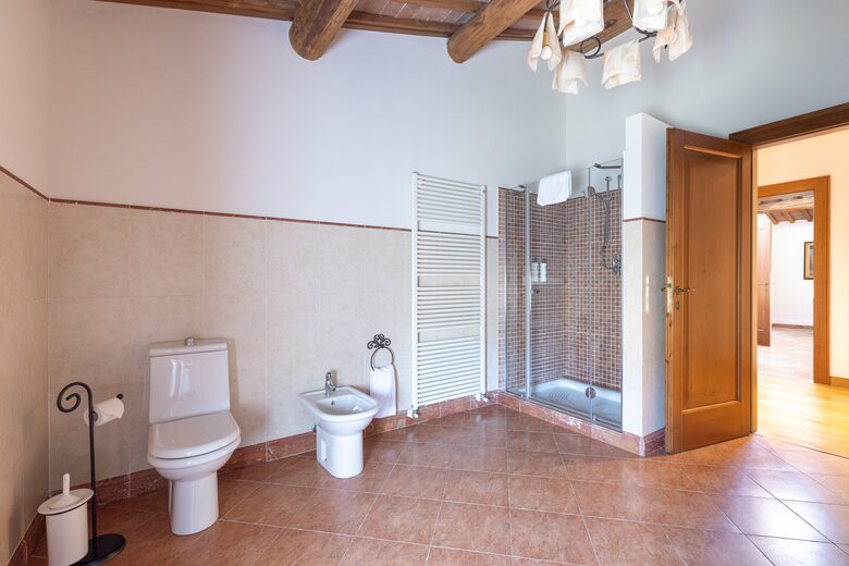 Luxury Three-Bedroom Penthouse in the Heart of Valpolicella - Mezzane di Sotto, Italy