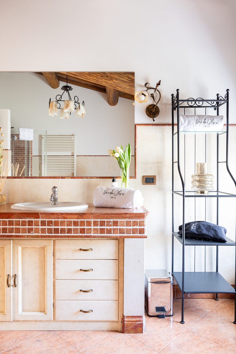 Luxury Three-Bedroom Penthouse in the Heart of Valpolicella - Mezzane di Sotto, Italy
