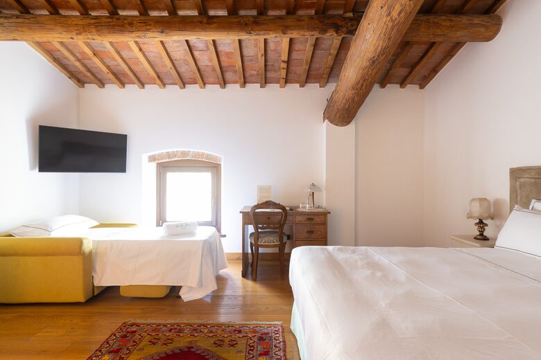 Luxury Three-Bedroom Penthouse in the Heart of Valpolicella - Mezzane di Sotto, Italy