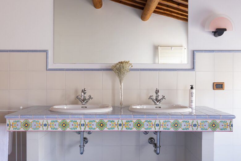 Luxury Three-Bedroom Penthouse in the Heart of Valpolicella - Mezzane di Sotto, Italy