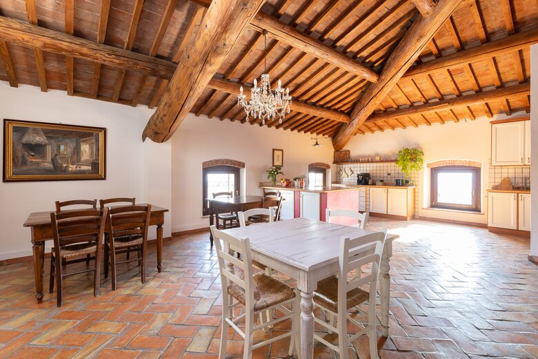 Luxury Three-Bedroom Penthouse in the Heart of Valpolicella - Mezzane di Sotto, Italy