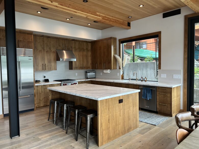 Tranquil Lakefront Retreat with Private Dock - Truckee, California