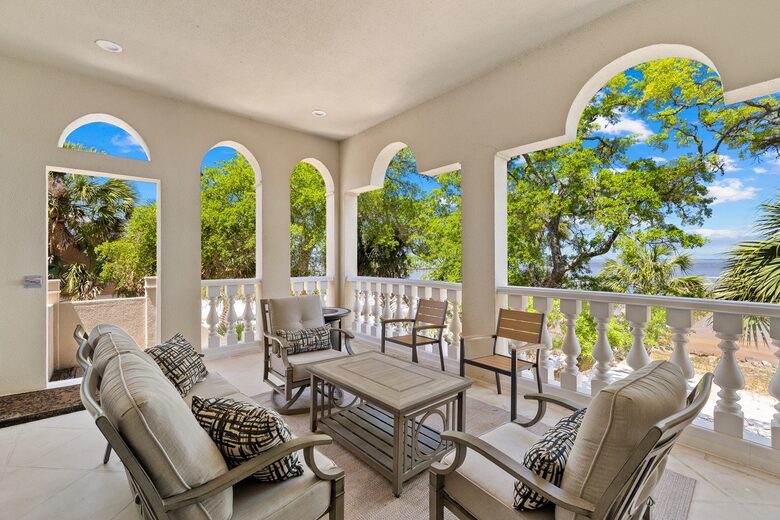 Maison Rose - Eastpoint, Florida