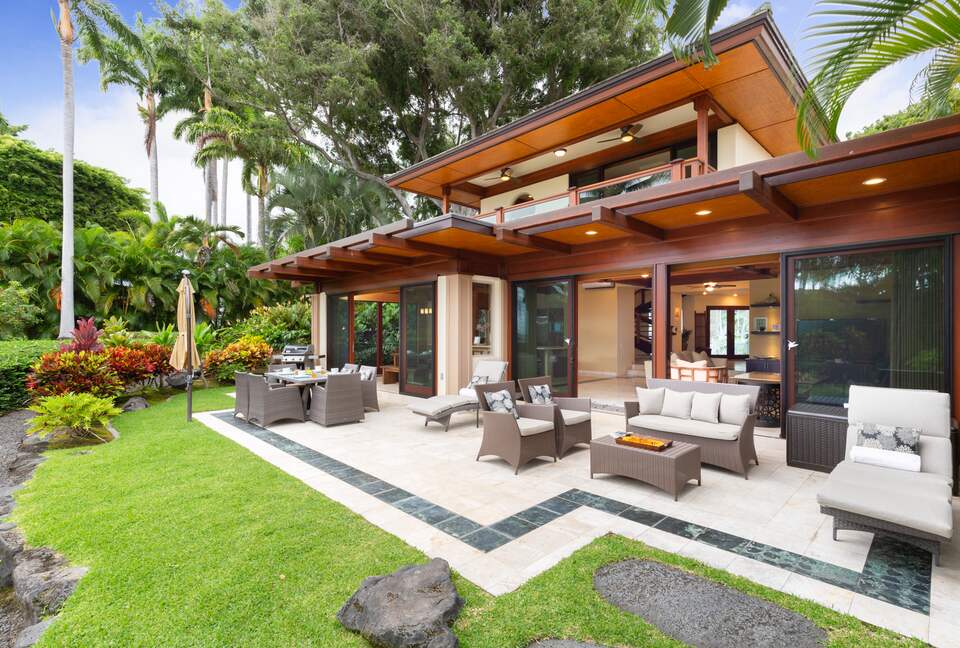 Backyard Lanai with big sliding doors