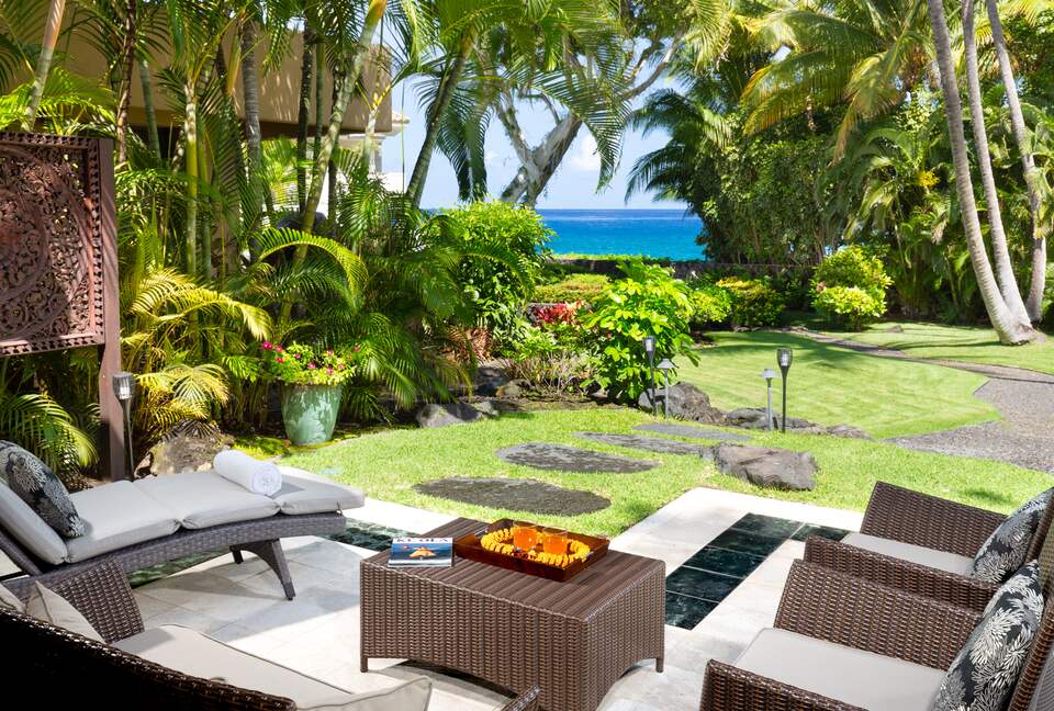 View of the ocean from the backyard lanai
