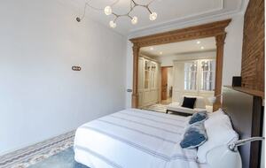 Luxury Apartment With Terrace - Barcelona, Spain