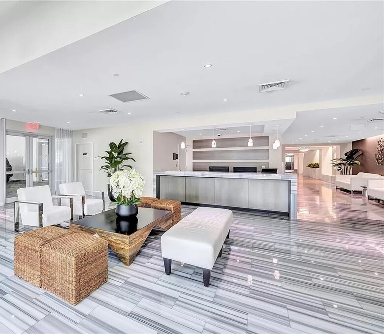 Modern Aventura Florida Apartment - Aventura, Florida