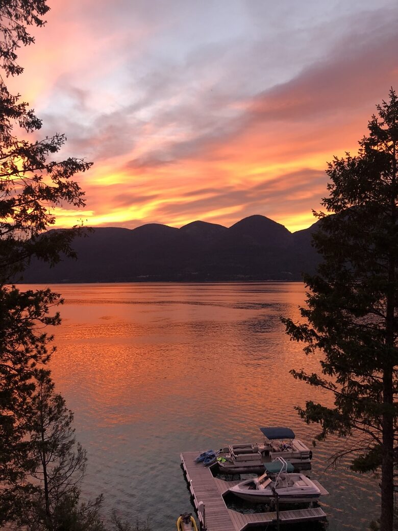Montana Lake Cabin - Polson, Montana