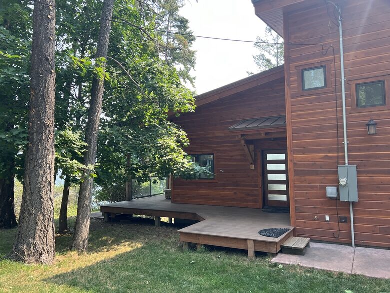Montana Lake Cabin - Polson, Montana