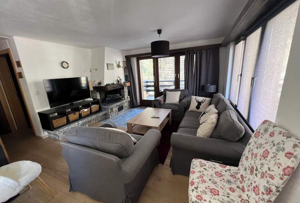 Matterhorn View Apartment - Zermatt, Switzerland