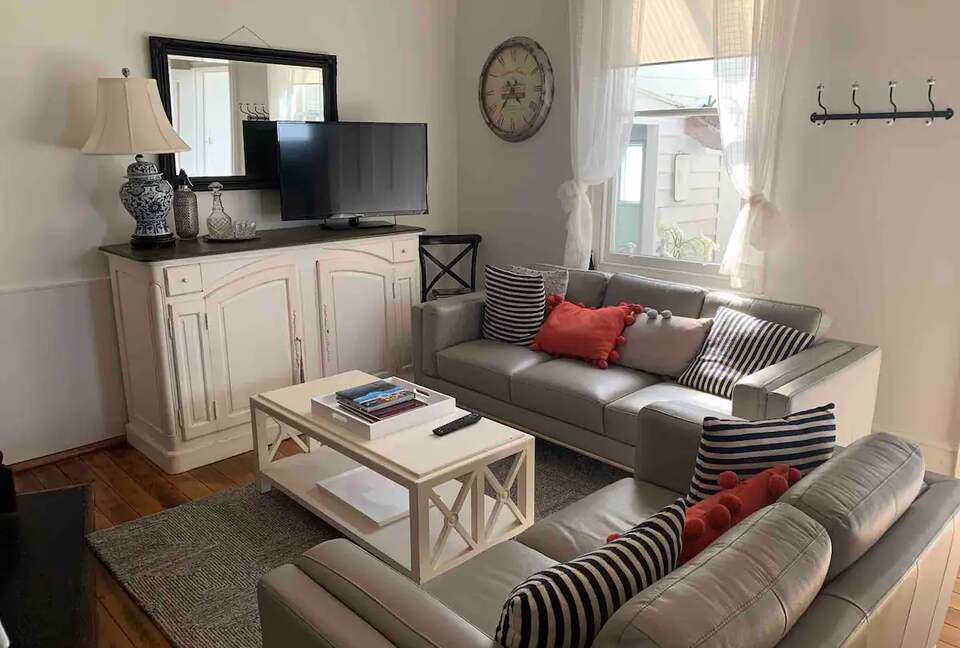 Rose Cottage in Old Hobart Town - Hobart, Australia