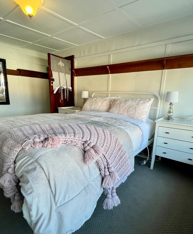 Rose Cottage in Old Hobart Town - Hobart, Australia