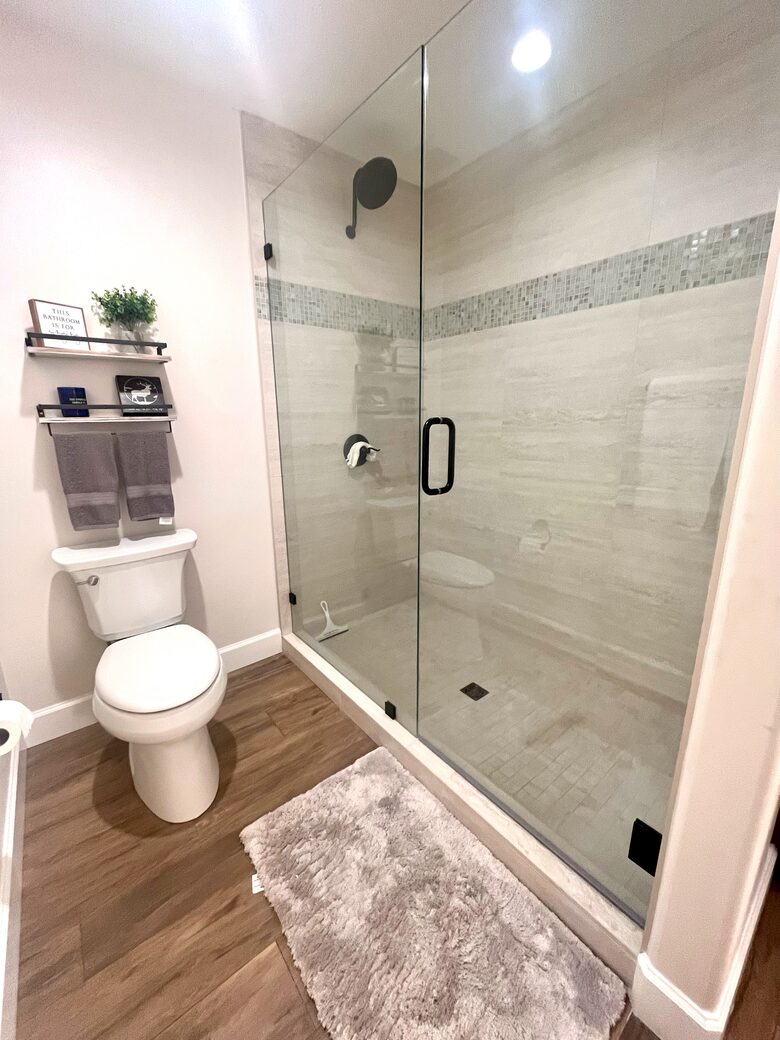 Primary en-suite bathroom with oversized shower