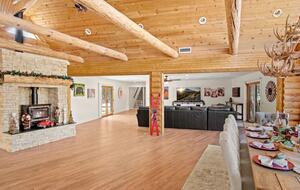 Vaulted ceilings in this main Great Room area