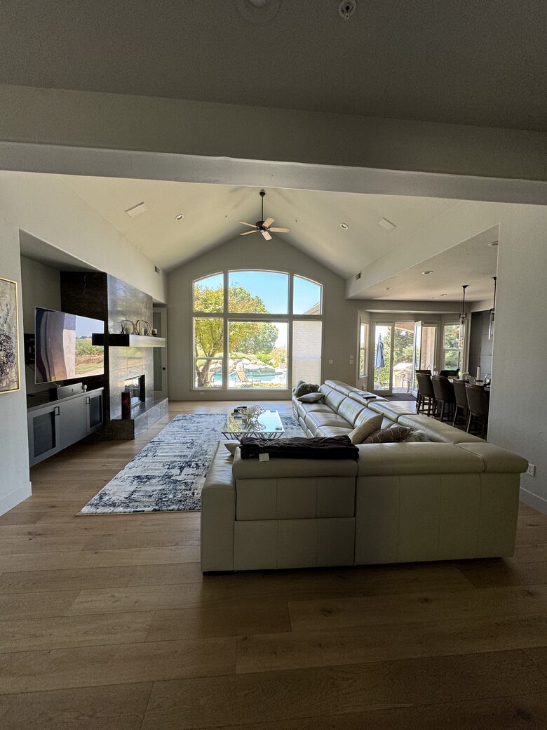 Vineyard Paradise on Working Vineyard - Elk Grove, California