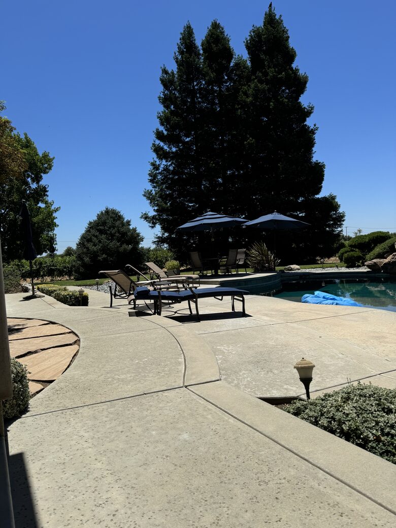 Vineyard Paradise on Working Vineyard - Elk Grove, California