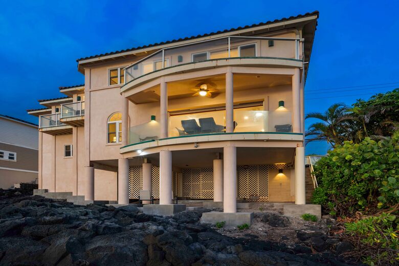 Hale Honu Oceanside Retreat - Kailua-Kona, Big Island, Hawaii