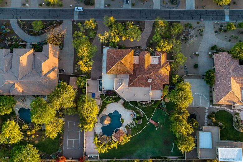 Scottsdale Tropical Oasis with Hawaiian-Style Pool - Scottsdale, Arizona
