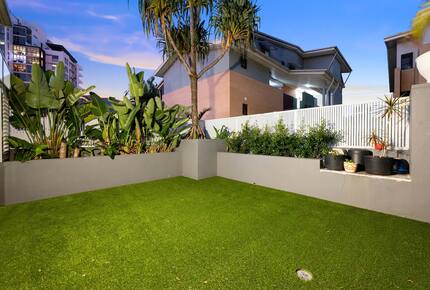 Modern Oasis in Bowen Hills - Brisbane, Australia