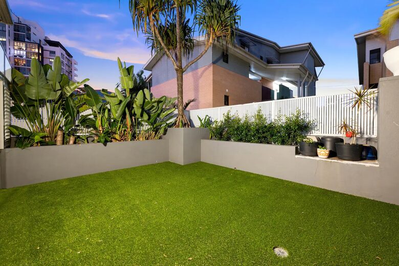 Modern Oasis in Bowen Hills - Brisbane, Australia