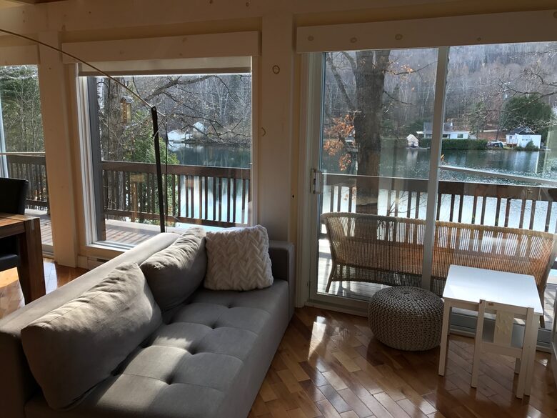 Sunny and Cozy Lake Cabin in Mont-Tremblant - Mont-Tremblant, Canada
