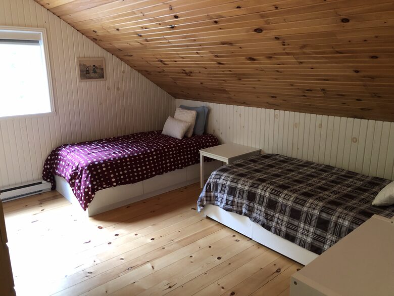 Sunny and Cozy Lake Cabin in Mont-Tremblant - Mont-Tremblant, Canada