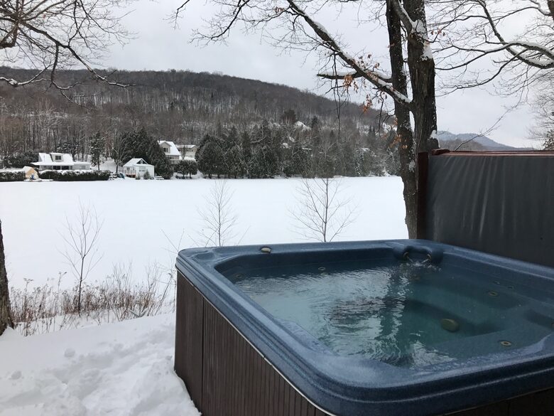 Sunny and Cozy Lake Cabin in Mont-Tremblant - Mont-Tremblant, Canada