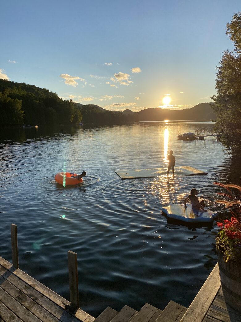 Sunny and Cozy Lake Cabin in Mont-Tremblant - Mont-Tremblant, Canada