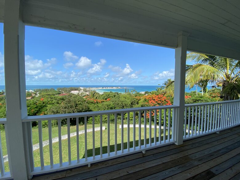 Elegant Hilltop Retreat Overlooking the Caribbean Sea - Governor's Harbour, Bahamas