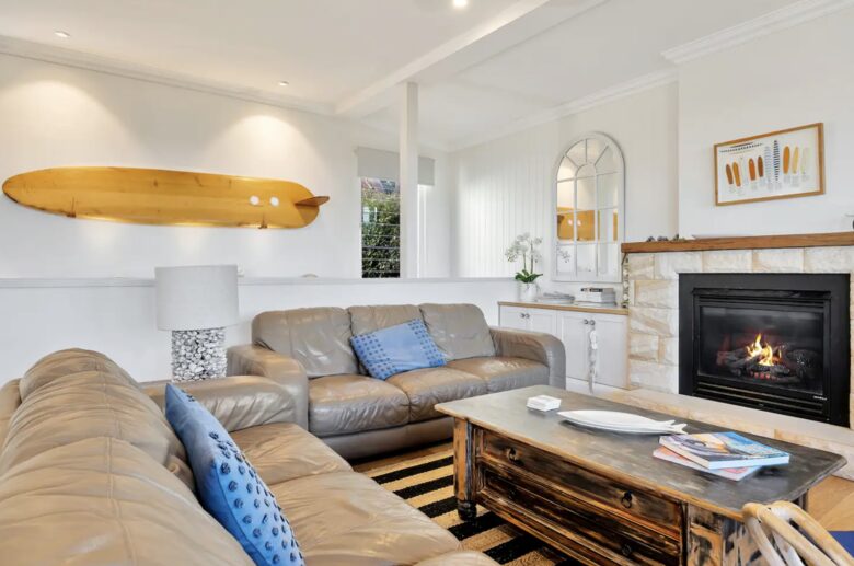 The CopaView Beach House - Copacabana, Australia