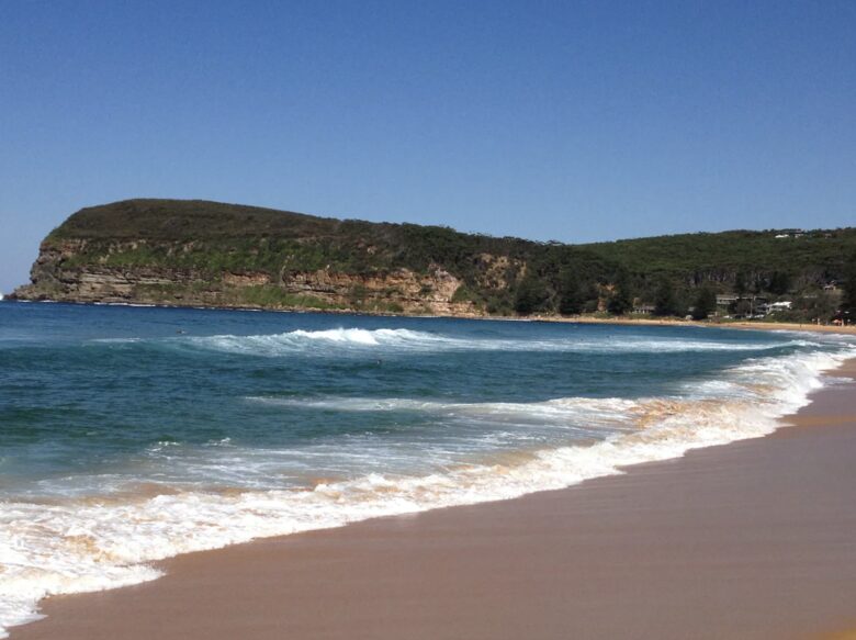 The CopaView Beach House - Copacabana, Australia