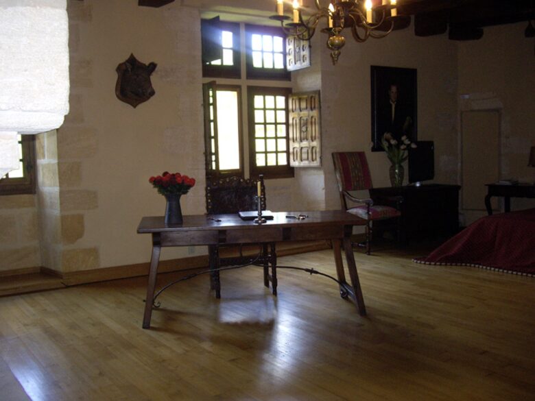 Château de Roucaudou - Manaurie, Les Eyzies, France