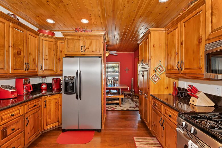 Longhorn Lodge | Spa, Close to Snow Summit, Pet Friendly - Big Bear Lake, California
