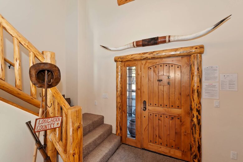 Longhorn Lodge | Spa, Close to Snow Summit, Pet Friendly - Big Bear Lake, California