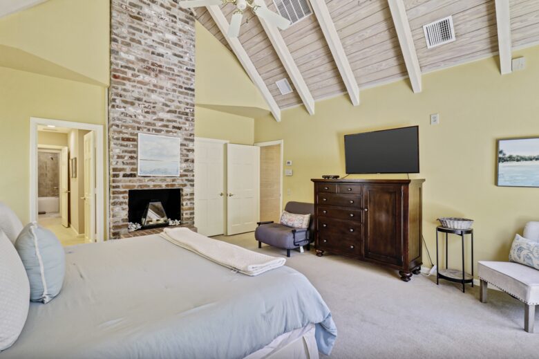 Elegant Hilton Head Island Retreat with Private Pool - Hilton Head Island, South Carolina
