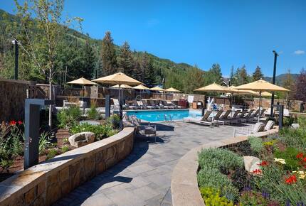Modern Vail Condo - Slopeside and Loaded with Amenities - Vail, Colorado