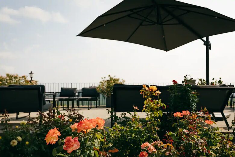 Bosco Bracco: Scenic Hilltop Vineyard Retreat in Asti - Canelli, Italy