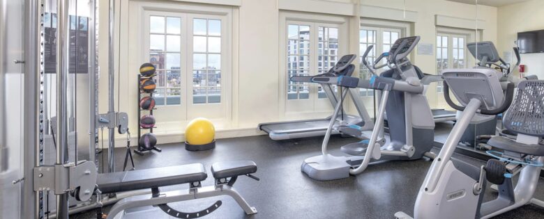 WorldMark Inn at the Park | 2 Bedroom Deluxe Two Doubles - San Diego, California