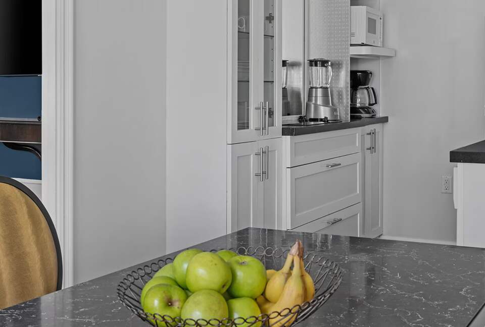 WorldMark Inn at the Park | 2 Bedroom Deluxe Two Doubles - San Diego, California