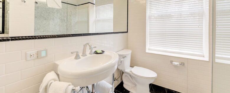 WorldMark Inn at the Park | 2 Bedroom Deluxe Two Doubles - San Diego, California