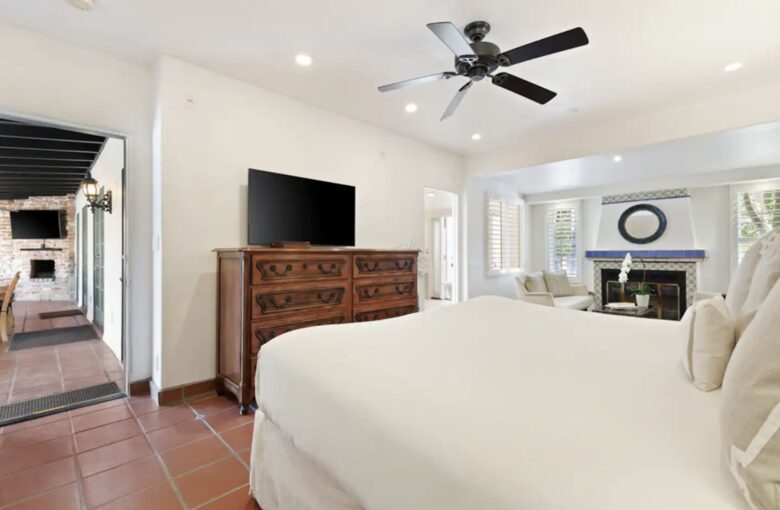 The Lucy House: Chic Palm Springs Retreat - Palm Springs, California