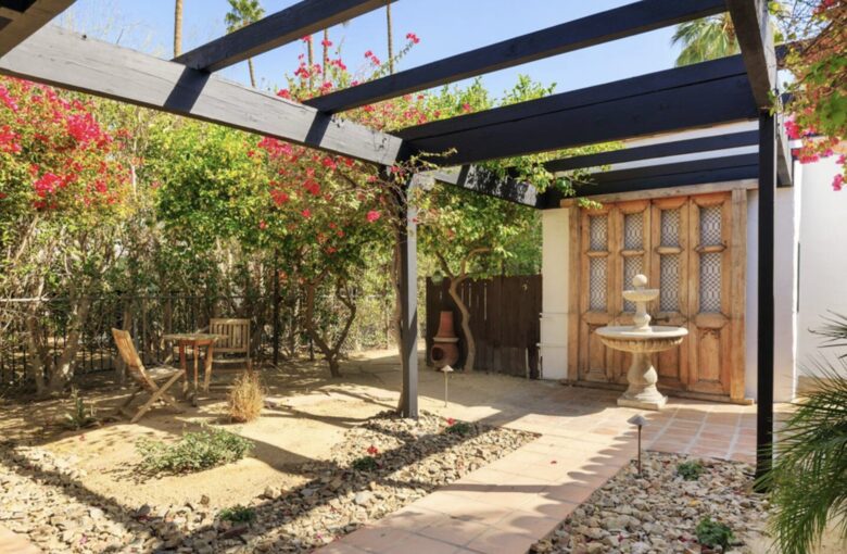 The Lucy House: Chic Palm Springs Retreat - Palm Springs, California