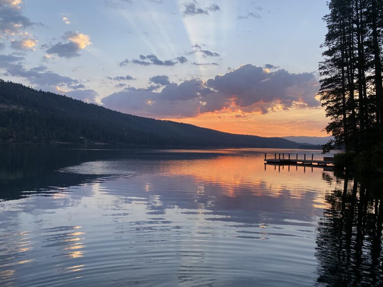 Tranquil Lakefront Retreat with Private Dock - Truckee, California