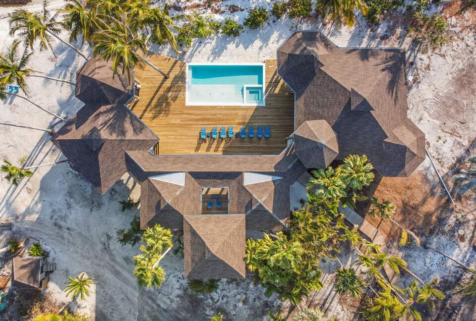 Moku Waterfront Estate on Private Island - Longboat Key, Florida