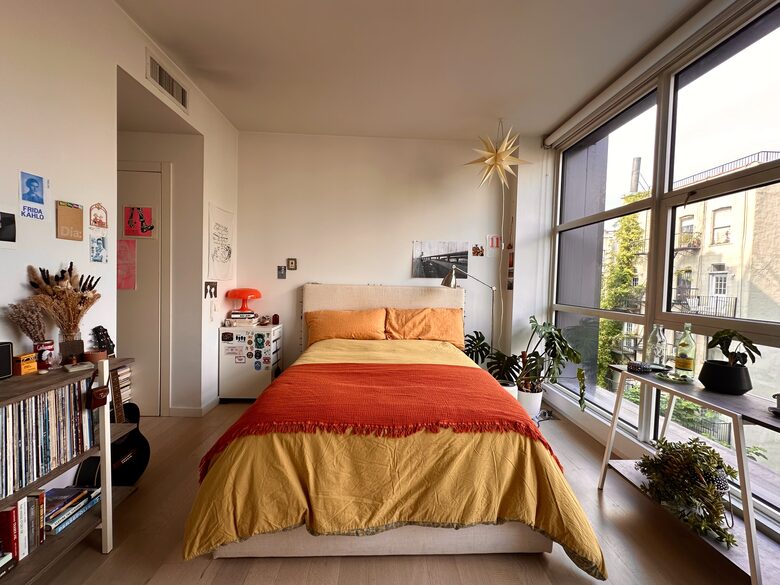 Secondary Bedroom