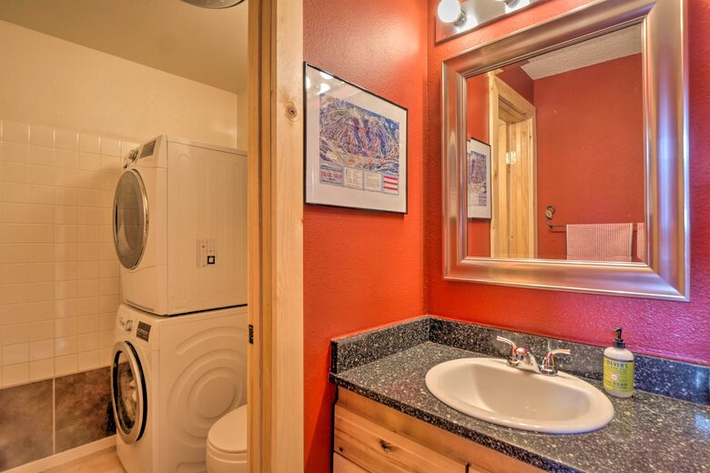 Ski-in, Ski-out Mountain Getaway - Frisco, Colorado